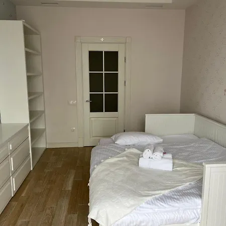 Porohova 아파트 *